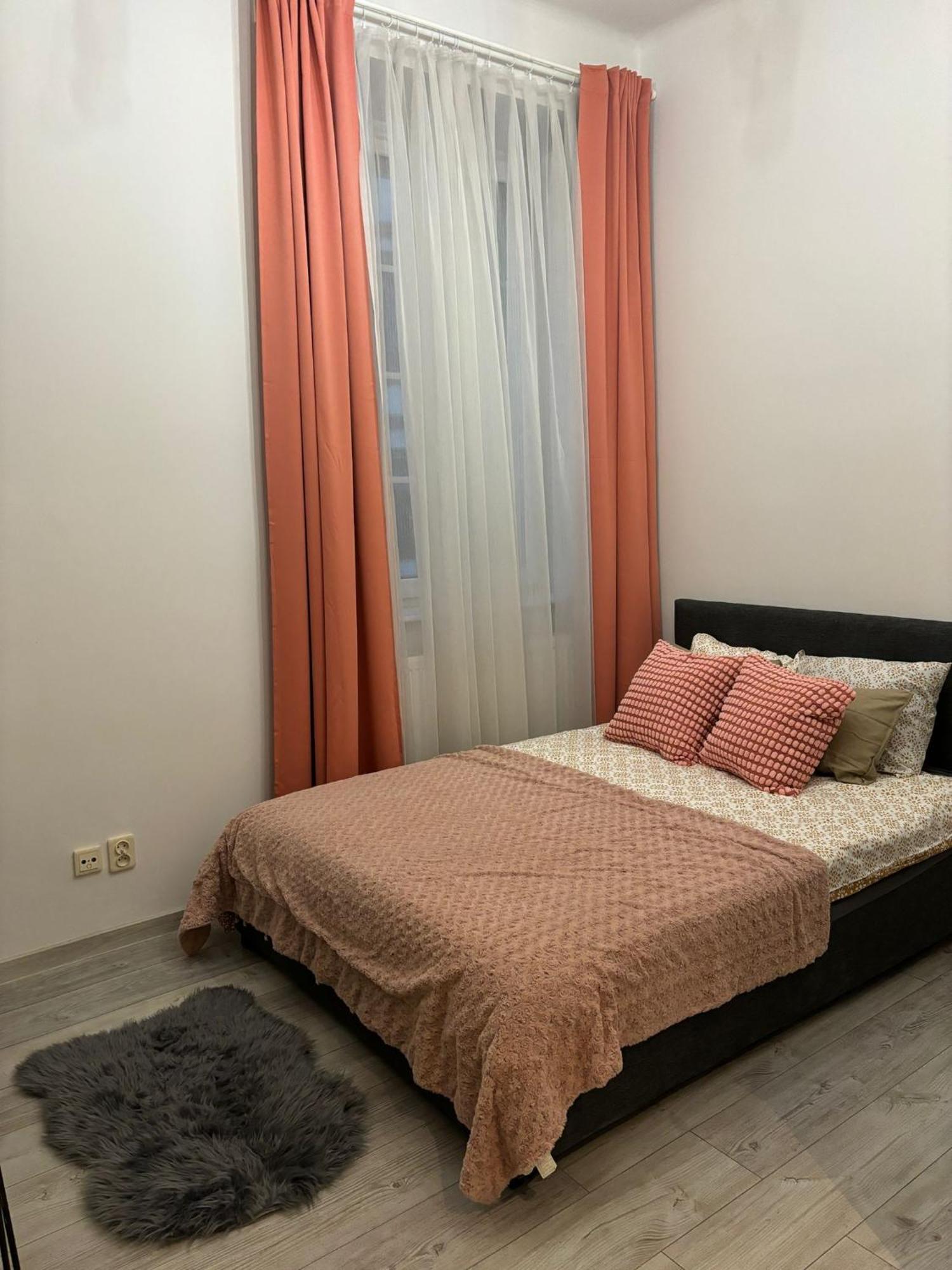 Vistula Riverside-kazimierz Old Town Apartment Krakow
